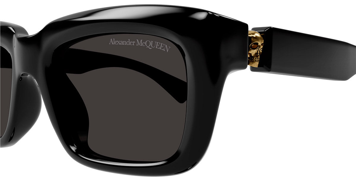 Alexander McQueen AM0431S Rectangle Sunglasses | EyeOns.com