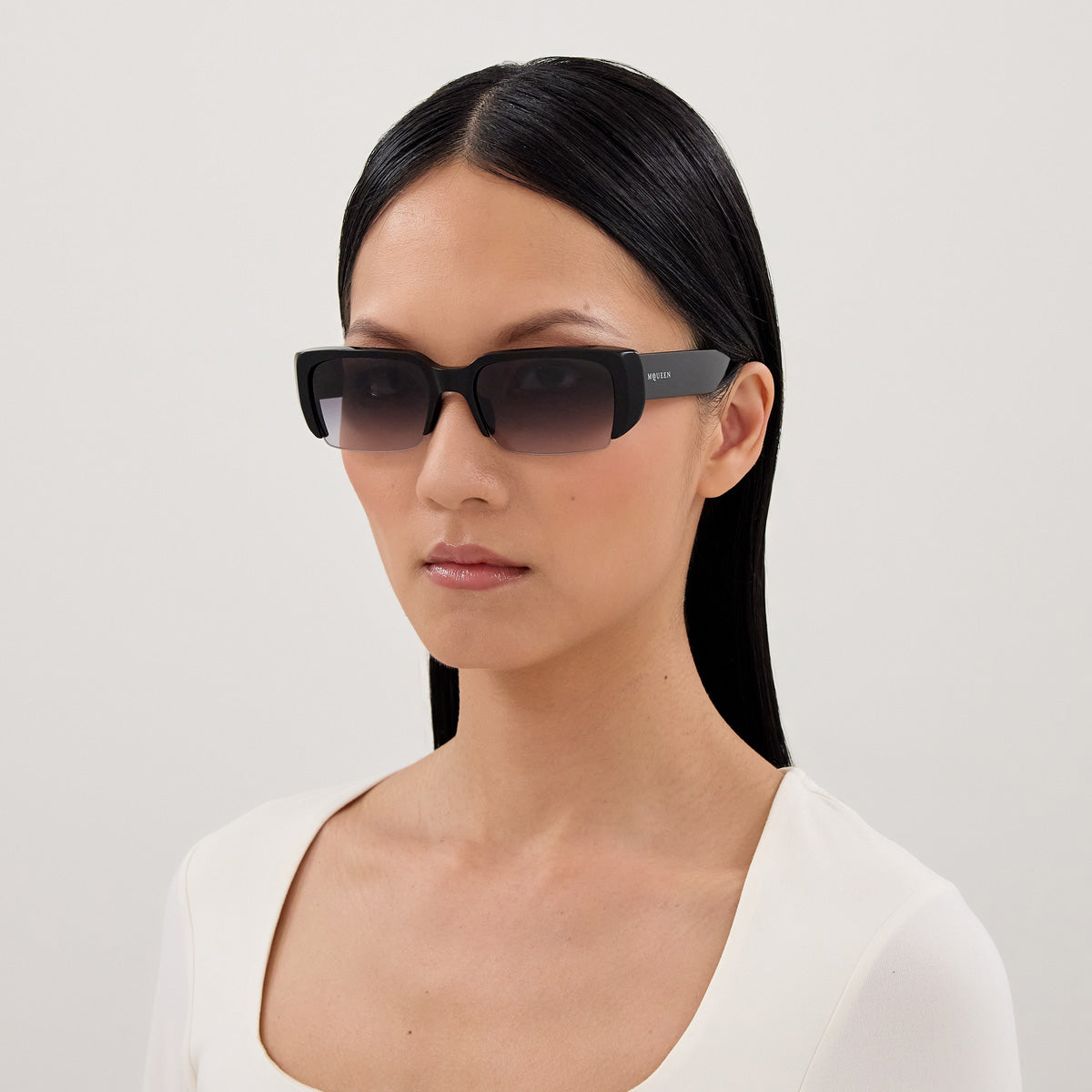 Alexander McQueen AM0532S 001 56 - Black / Gray Gradient #id:am0532s001_s:100115