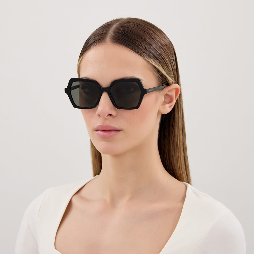 Alexander McQueen AM0537S 001 54 - Black / Gray #id:am0537s001_s:100115