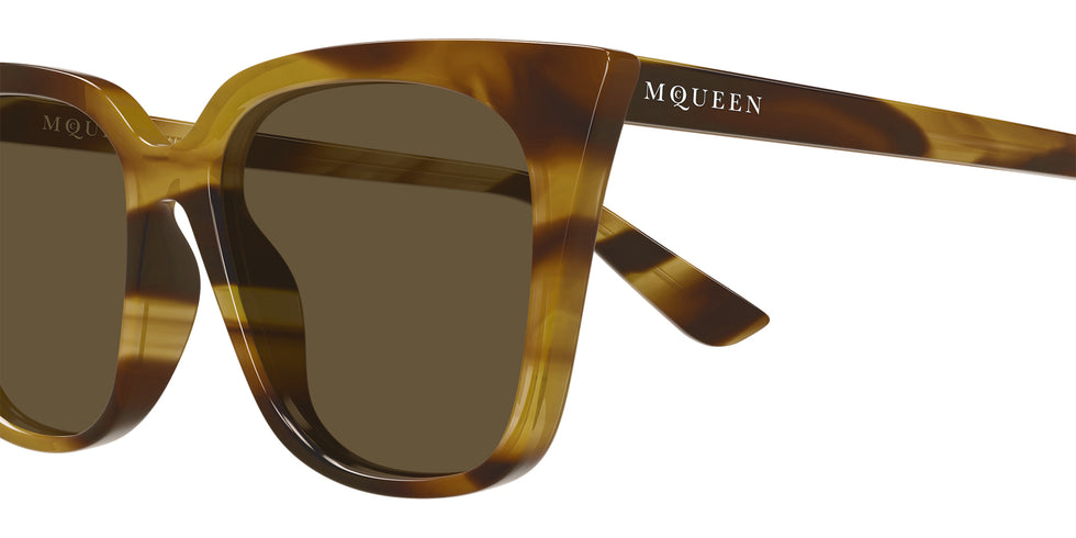 Alexander McQueen AM0556S 003 53 - Havana / Brown #id:am0556s003_s:104110