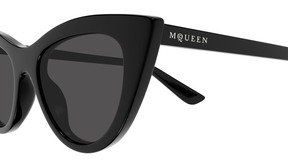 Alexander McQueen AM0577S 001 53 - Black / Gray #id:am0577s001_s:100110