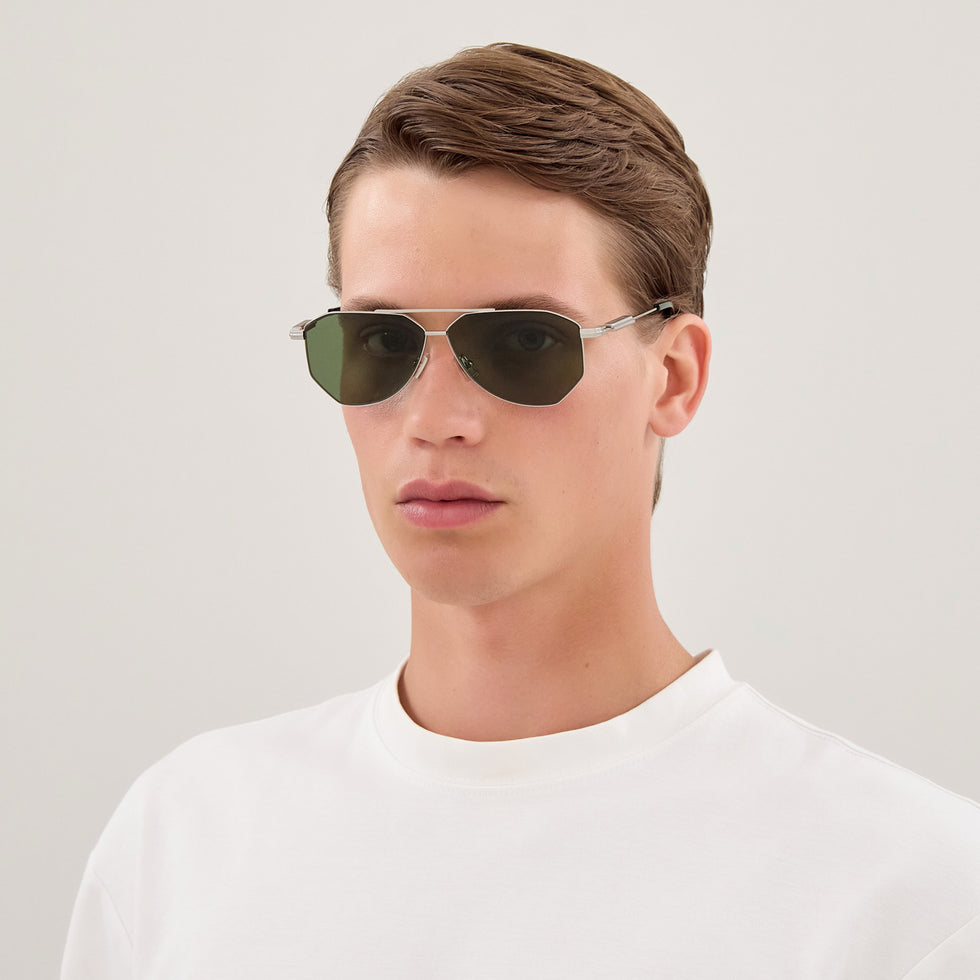 Bottega Veneta BV1508S 004 60 - Silver / Green AR #id:bv1508s004_s:102115