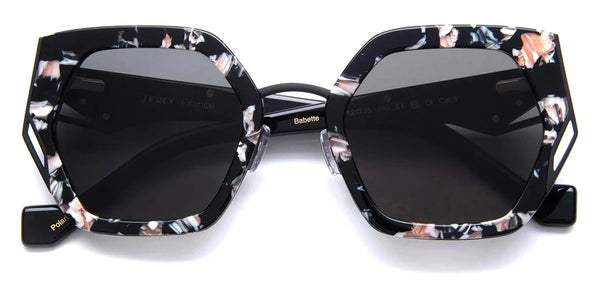 Demi Black / 52-25-145