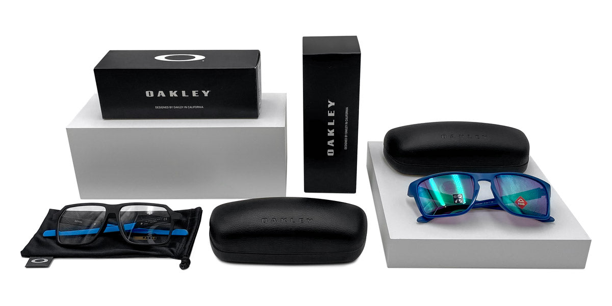 Example of Eyewear Cases by OAKLEY #id:box-OAKLEY_s:118150