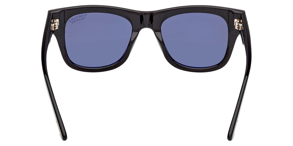 Tom Ford FT1304 FINN-02 01D 53 - Shiny Black / Smoke Polarized #id:ft130401d_s:100120