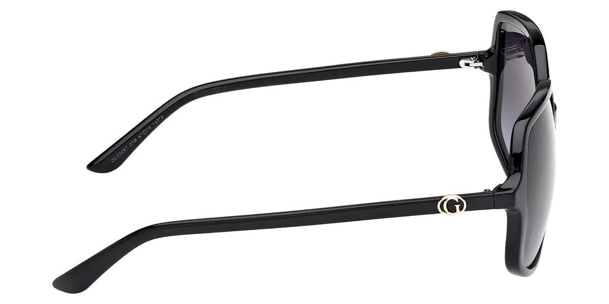 Guess GU00257 01B 57 - Shiny Black / Gradient Smoke #id:gu0025701b_s:100130