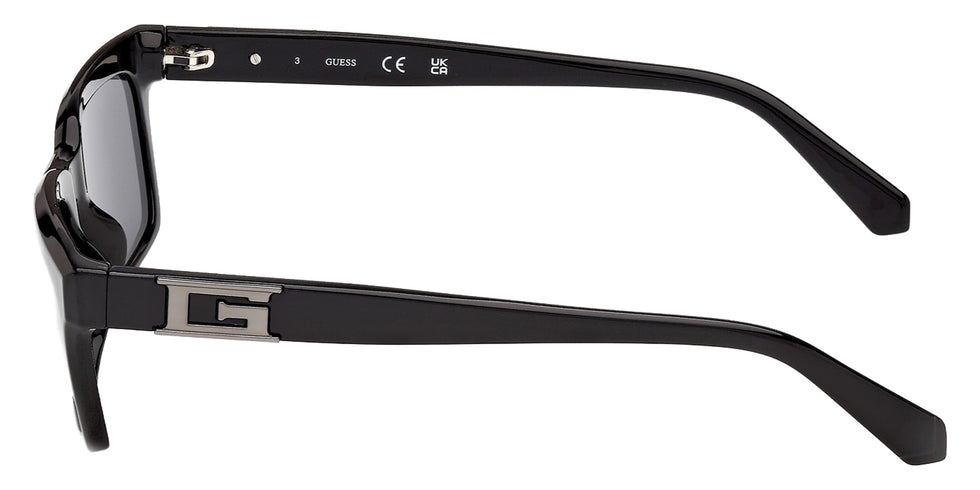 Guess GU00300 01A 54 - Shiny Black / Smoke 01A #id:gu0030001a_s:100110
