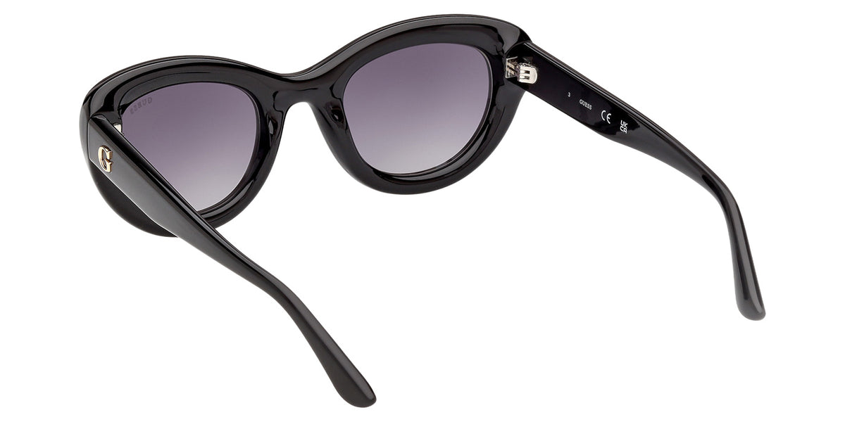 Guess GU00352 01B 50 - Shiny Black / Gradient Smoke #id:gu0035201b_s:100115