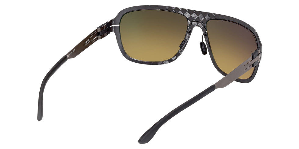 ic! berlin IC0216 02R 61 - Matte Black / Green Polarized 02R #id:ic021602r_s:104125