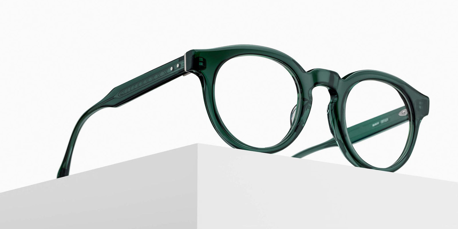 Matsuda M1039 47 - Bottle Green #id:m1039bottlegreenclearlensoptical_s:102105