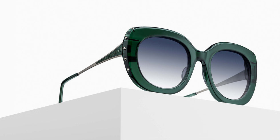 Matsuda M2069 49 - Bottle Green / Blue Gray Gradient #id:m2069bottlegreenbluegreygradientsunglass_s:102105