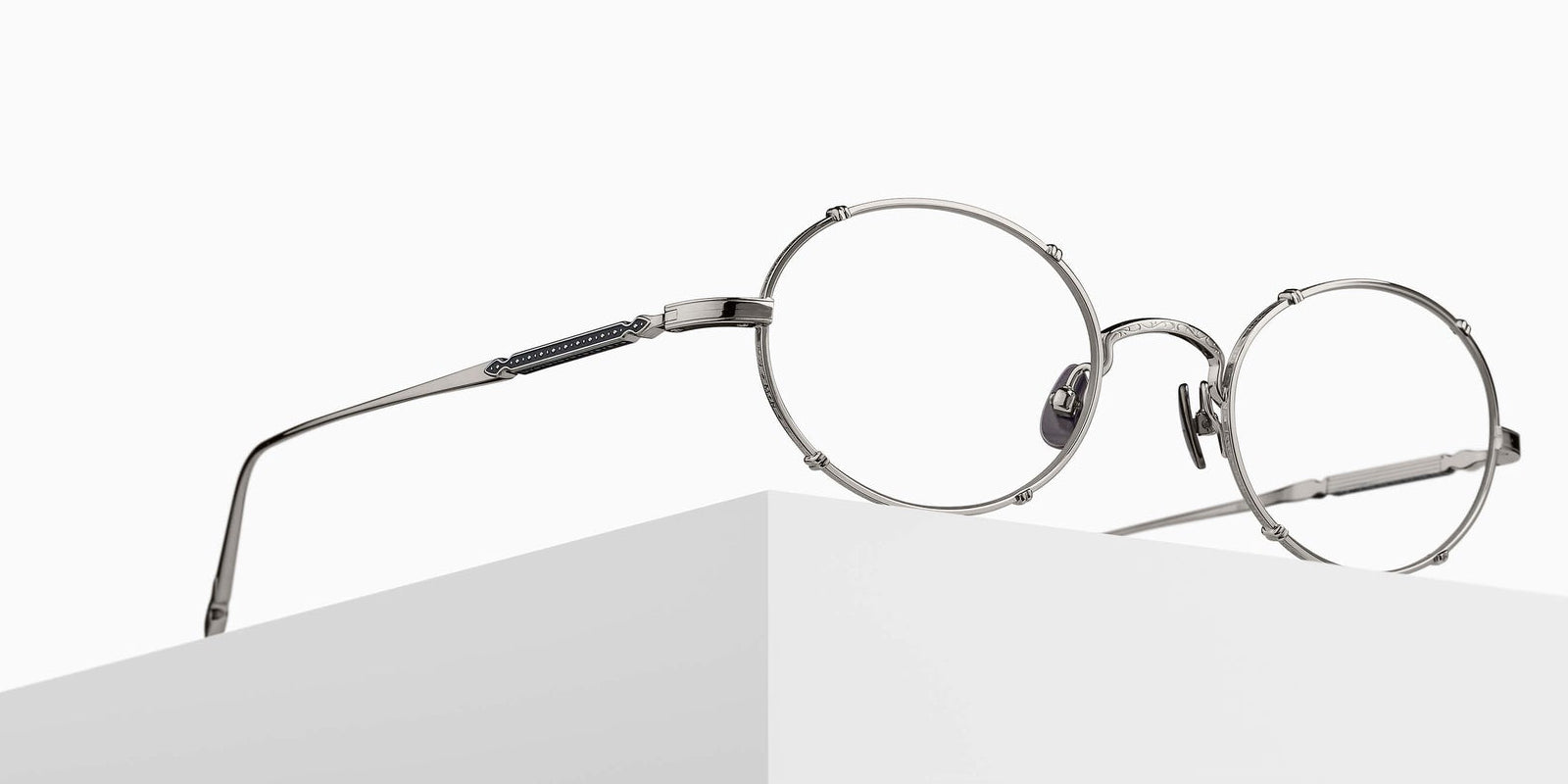 Matsuda M3150 50 - Palladium White #id:m3150palladiumwhiteclearlensoptical_s:106105