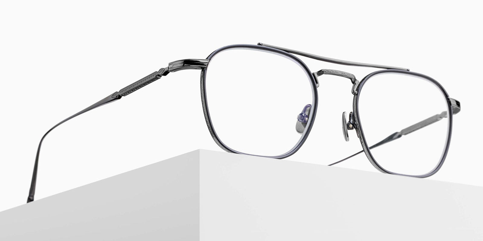 Matsuda M3157 51 - Ruthenium/Matte Black #id:m3157rutheniummatteblackclearlensoptical_s:104105