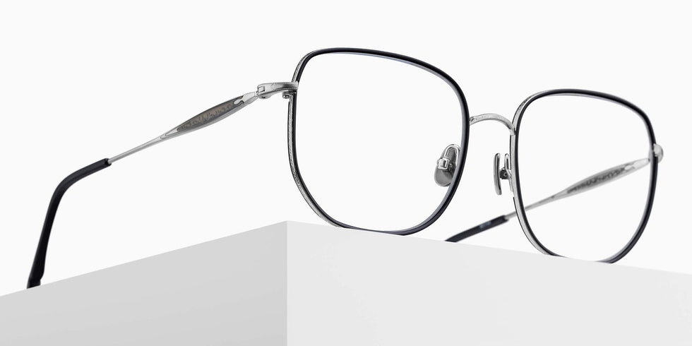 Matsuda M3158 54 - Brushed Silver/Matte Black #id:m3158brushedsilvermatteblackclearlens54_s:102105