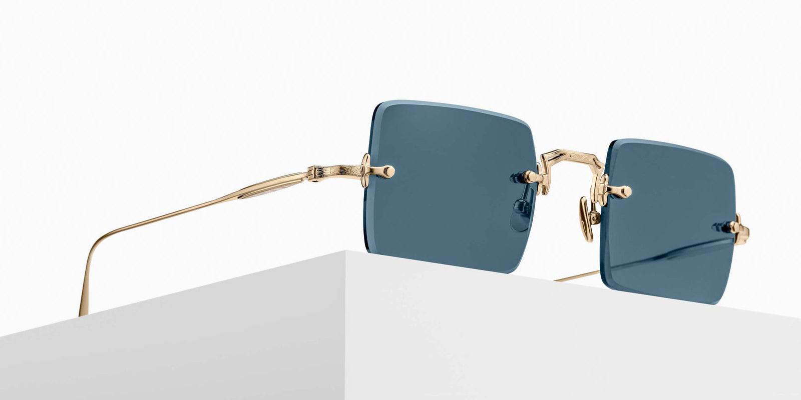 Matsuda M5001 46 - Brushed Gold / Blue Gray #id:m5001brushedgoldbluegreysunglass_s:100105