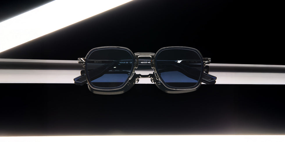 Movitra Nexus 02 49 - Crystal Black & Gun #id:mvtnexus02crystalblackgun_s:106115