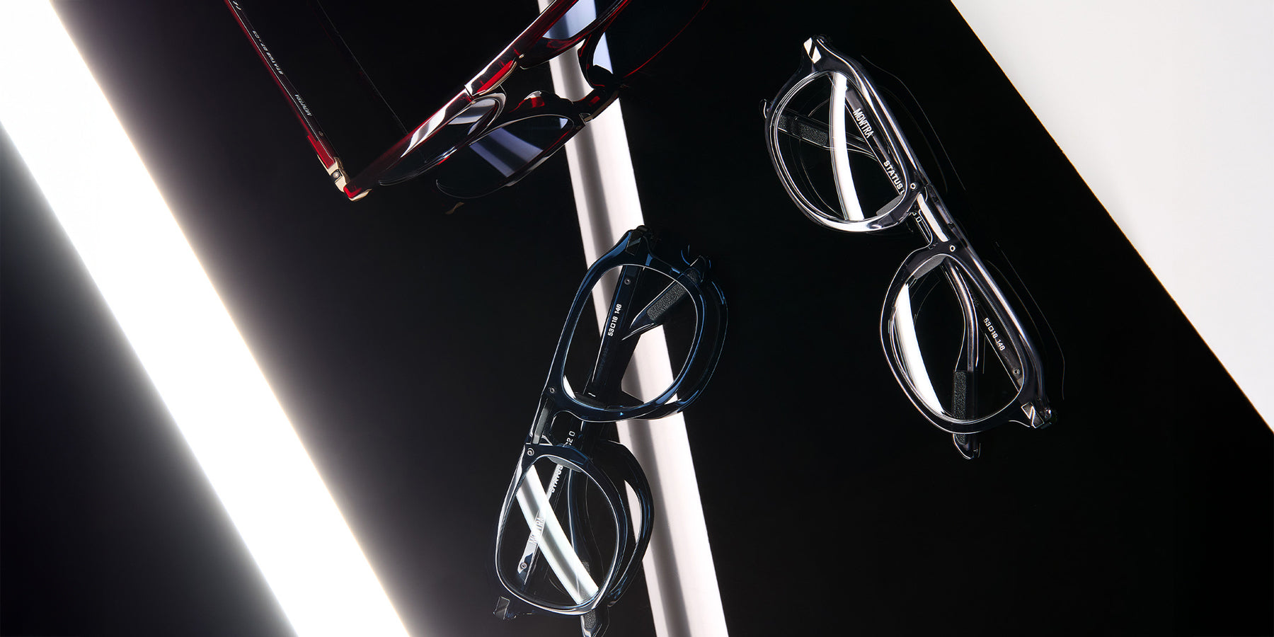 Movitra Status 07 Sun 53 - Crystal Black #id:mvtstatus07suncrystalblack_s:104140