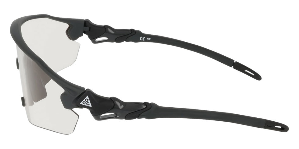 Nike ACG VISTA PEAK PH IQ9344X 060 71 - Matte Anthracite / Photochromic Clear/Gray #id:ninikeacgvistapeakphiq9344x060_s:100110