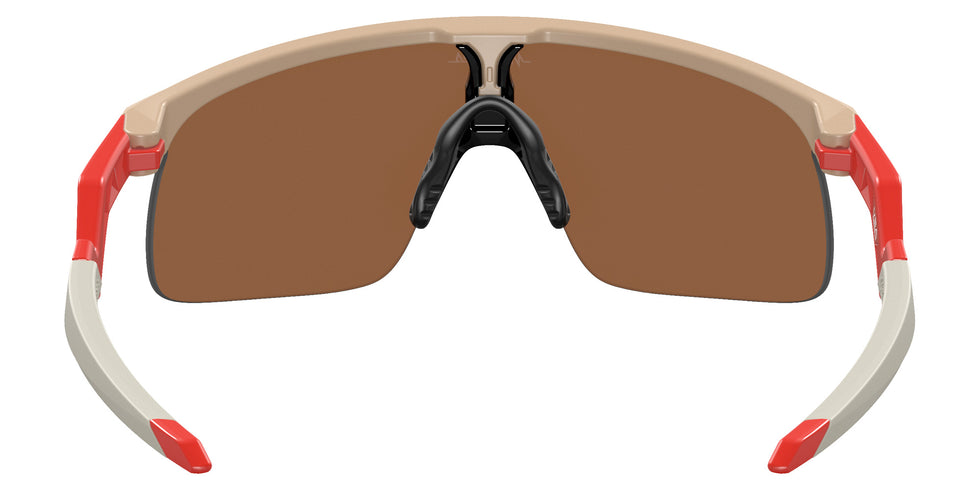 OAKLEY OJ9010 Resistor Patrick Mahomes II Collection 901017 123 - Matte Terrain Tan #id:oj9010901017_s:100115