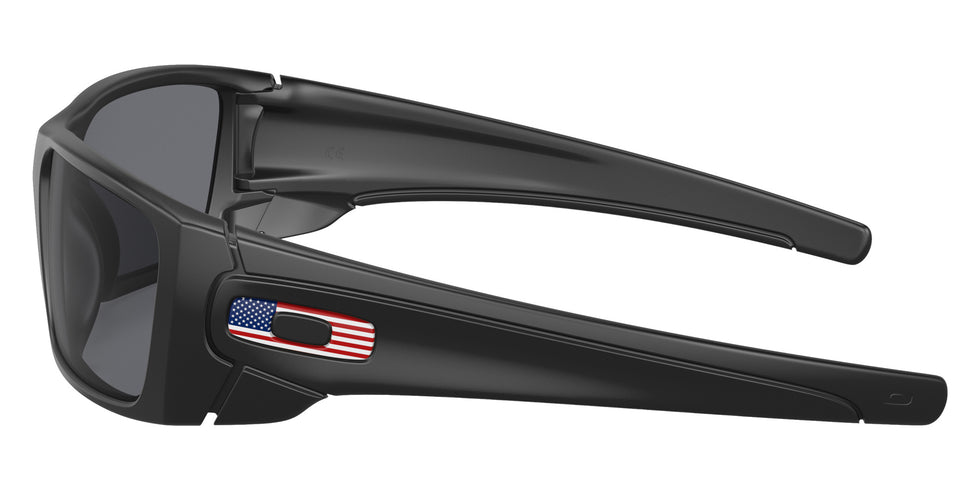 OAKLEY OO9096 Standard Issue Fuel Cell USA Flag 909638 60 - Matte Black / Gray #id:oo9096909638_s:102110