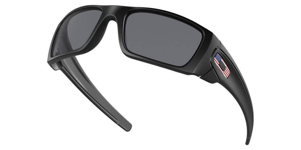 OAKLEY OO9096 Standard Issue Fuel Cell USA Flag 909638 60 - Matte Black / Gray #id:oo9096909638_s:102125