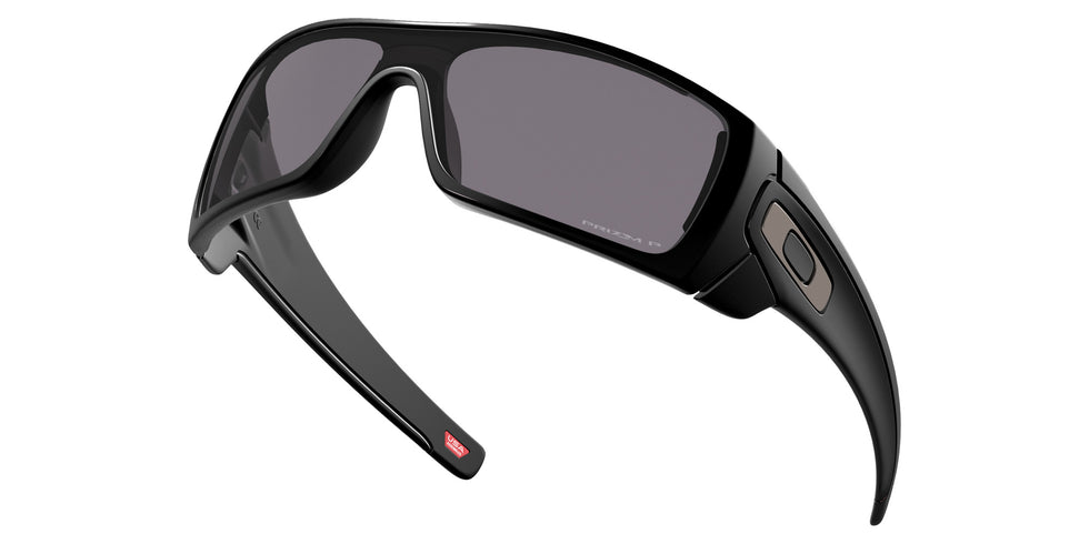 OAKLEY OO9101 Batwolf�� 910168 127 - Matte Black / Prizm Gray Polarized #id:oo9101910168_s:100125