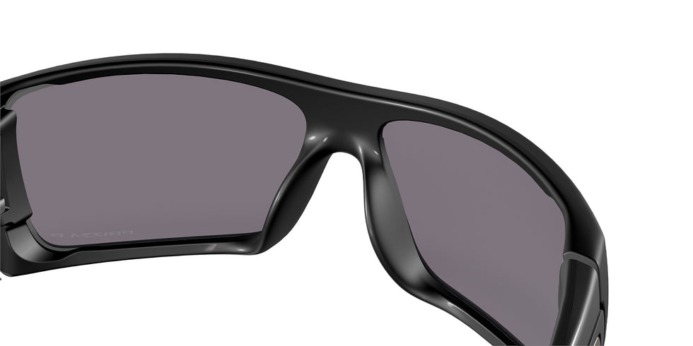 OAKLEY OO9101 Batwolf�� 910168 127 - Matte Black / Prizm Gray Polarized #id:oo9101910168_s:100135