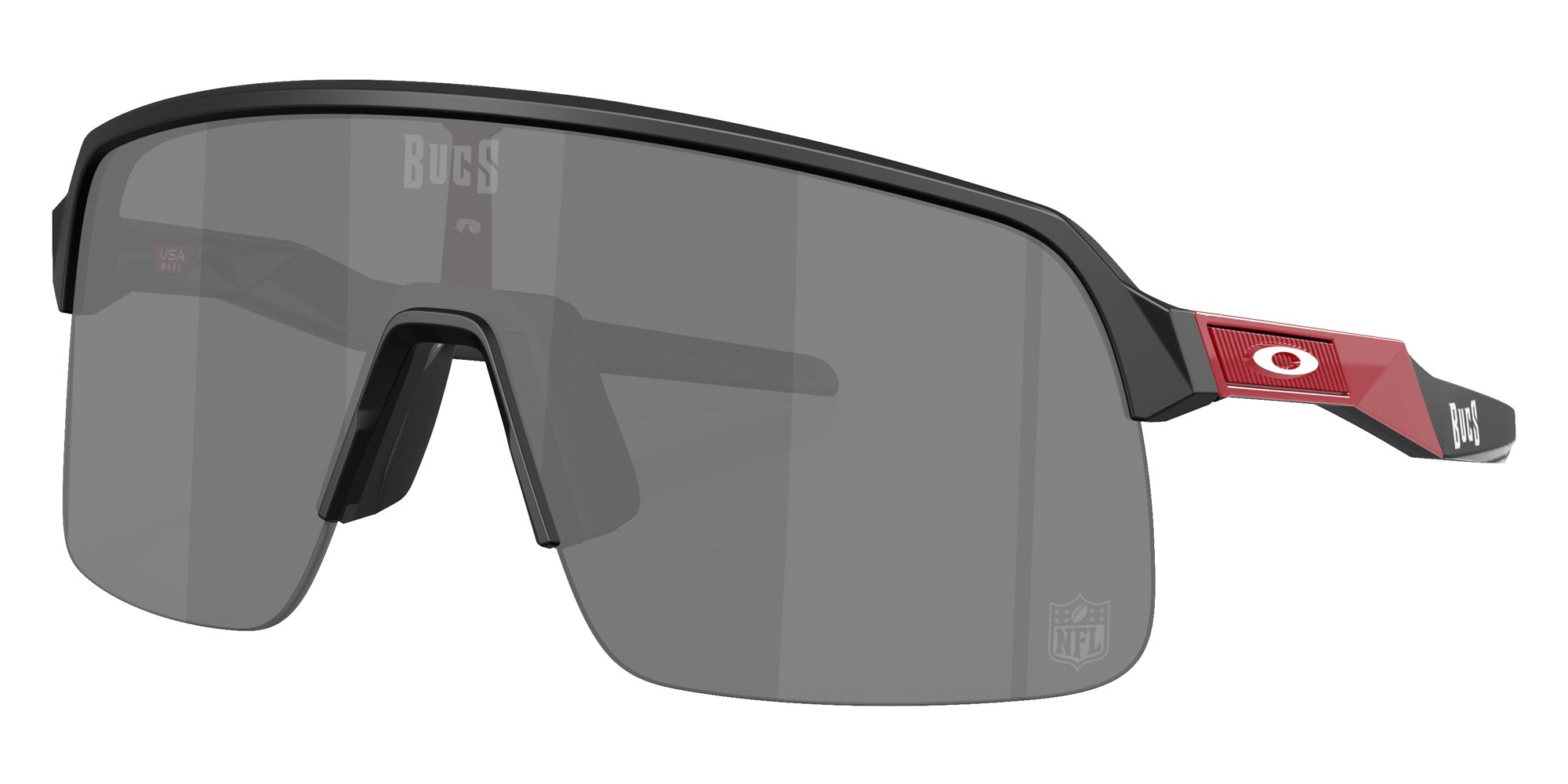 OAKLEY OO9463 Tampa Bay Buccaneers Sutro Lite 9463B0 139 - Matte Black / Prizm Black Mirrored #id:oo94639463b0_s:100105