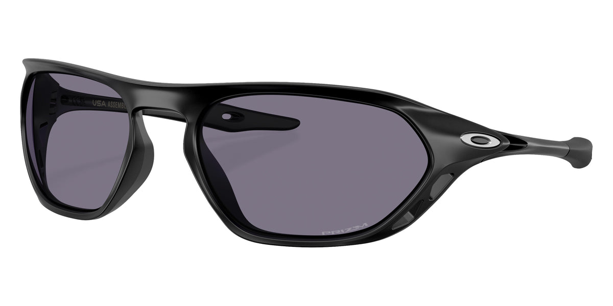 OAKLEY OO9537 Cage Jacket�� 953701 61 - Matte Black / Prizm Gray #id:oo9537953701_s:100105