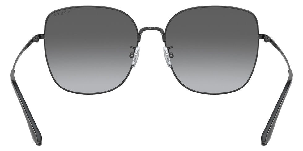 vogue eyewear VO4237SD 352/11 58 - Black / Gray Gradient #id:vo4237sd35211_s:100115