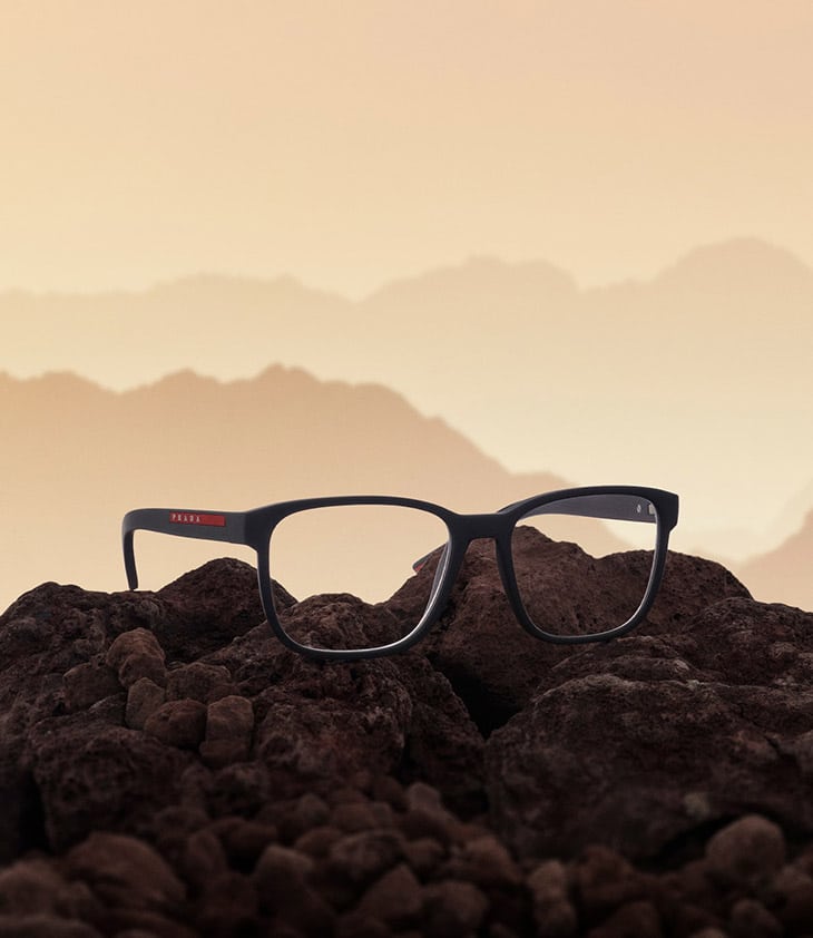 The Linea Rossa Eyewear Collection will show you that there are no boundaries and you can express yourself differently by choosing different frames for your glasses.