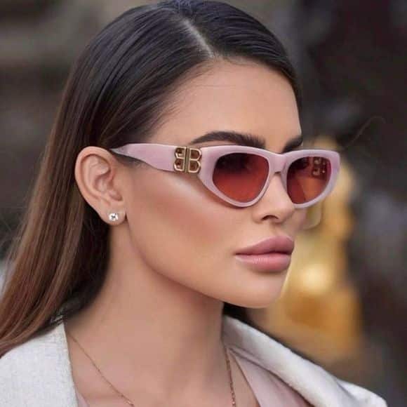 Trendy pink glasses will help to have a stylish and modern look Balenciaga Dynasty Pink/Gold
