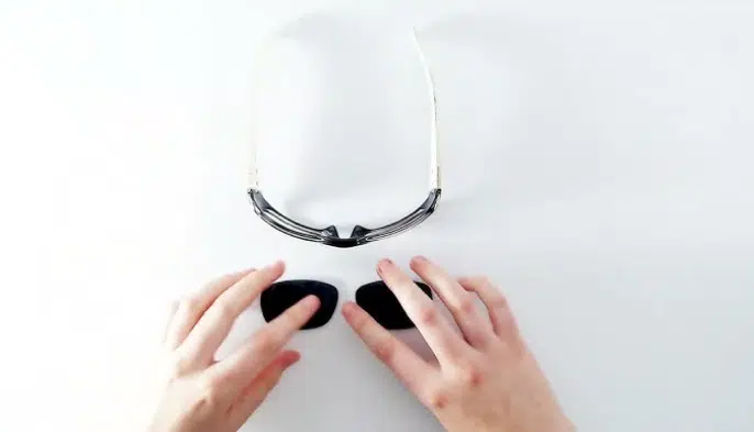 Replacing lenses in ic! berlin sunglasses