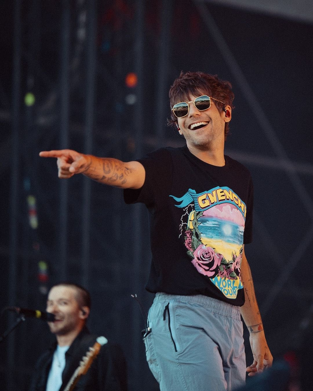 ray-ban shades louis tomlinson