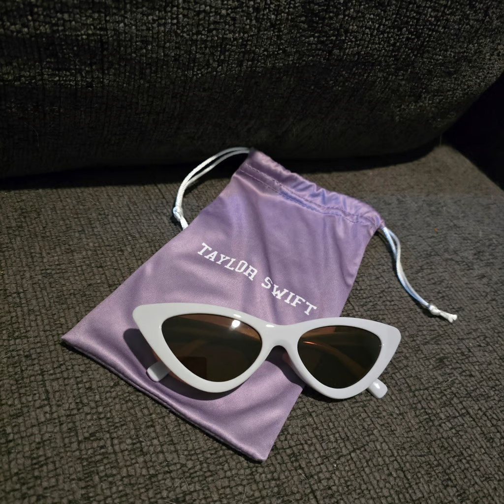sunglasses taylor swift purple