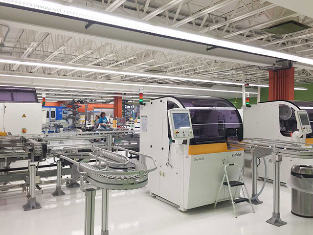 Maui Jim factory