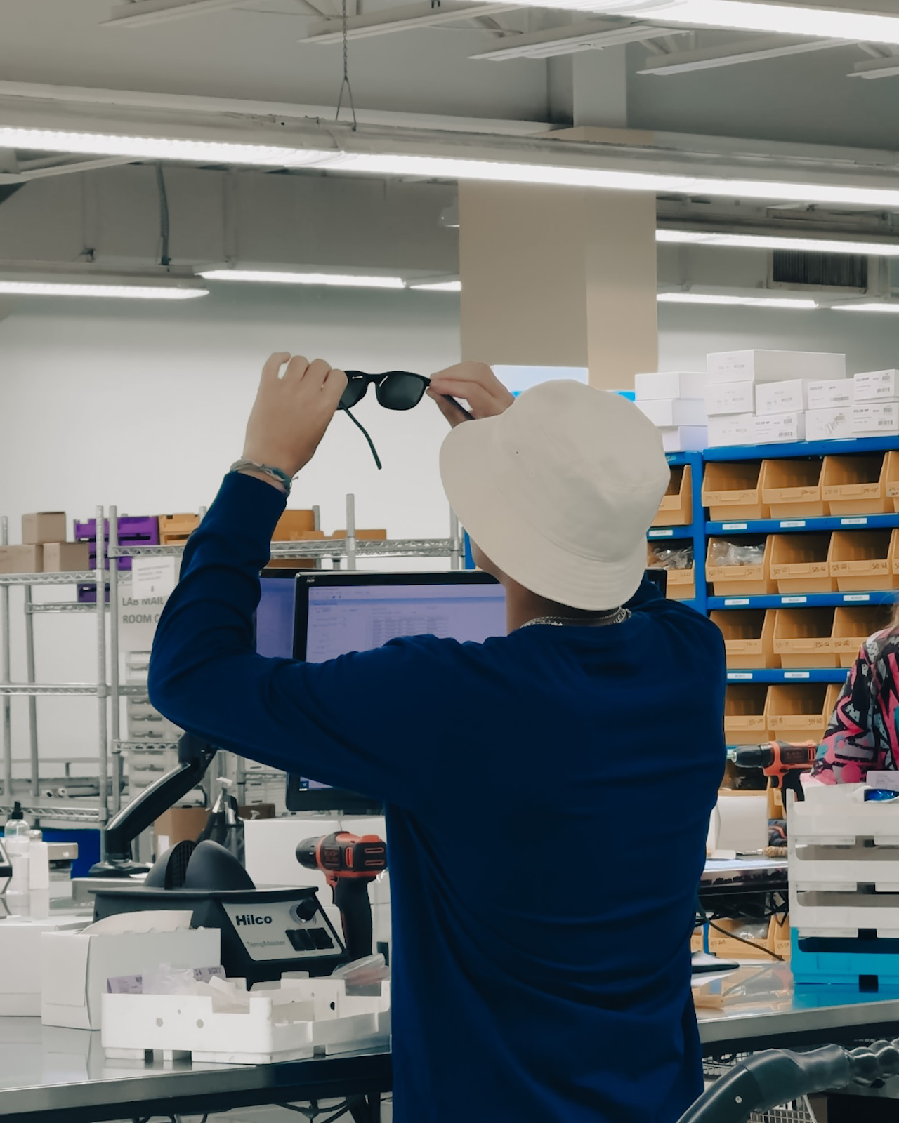 Maui Jim sunglasses: manufacturing