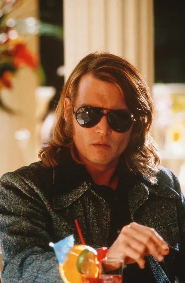 ray-ban shades blow movie