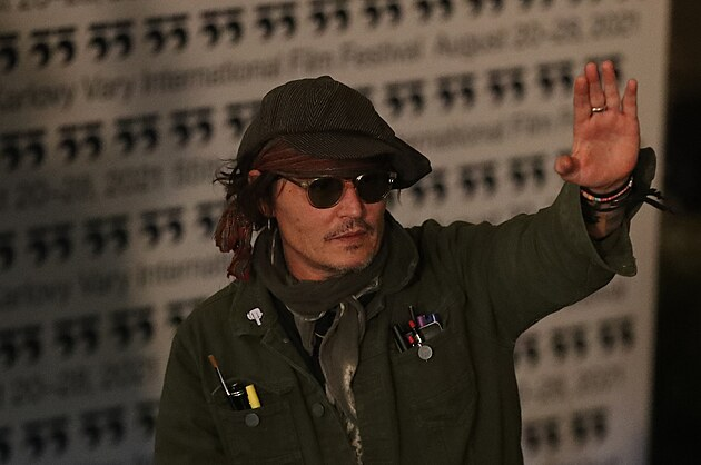 sunglasses depp film festival