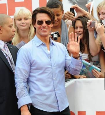 sunglasses knight and day premiere