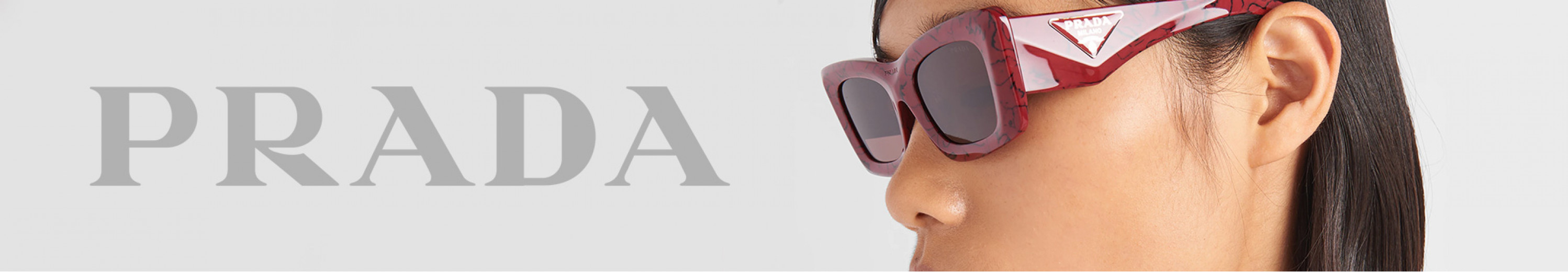 Sunglasses Prada Black in Plastic - 34857674