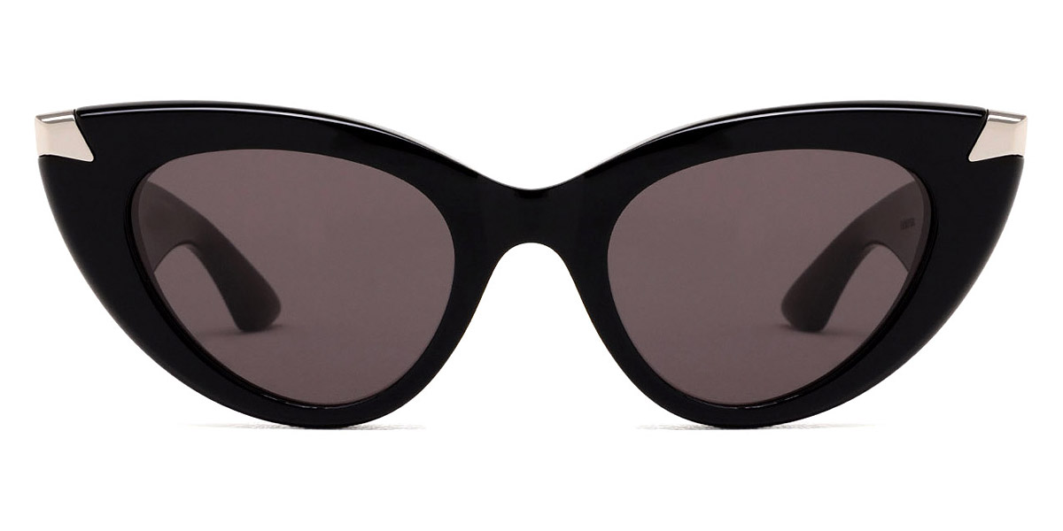 ALEXANDER MCQUEEN キャットアイフレムサンクラス AM0417S 001 Alexander McQueen Skull Pendant Jewelled Sunglasses in Black