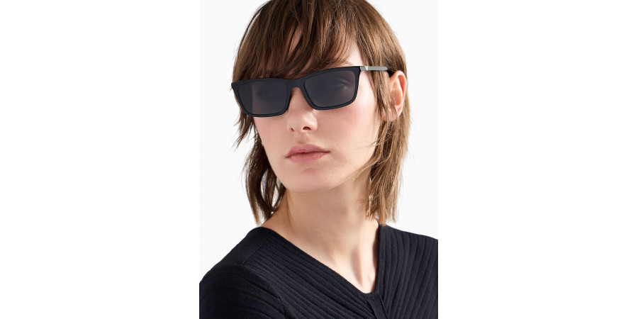 Emporio Armani™ - EA4239U