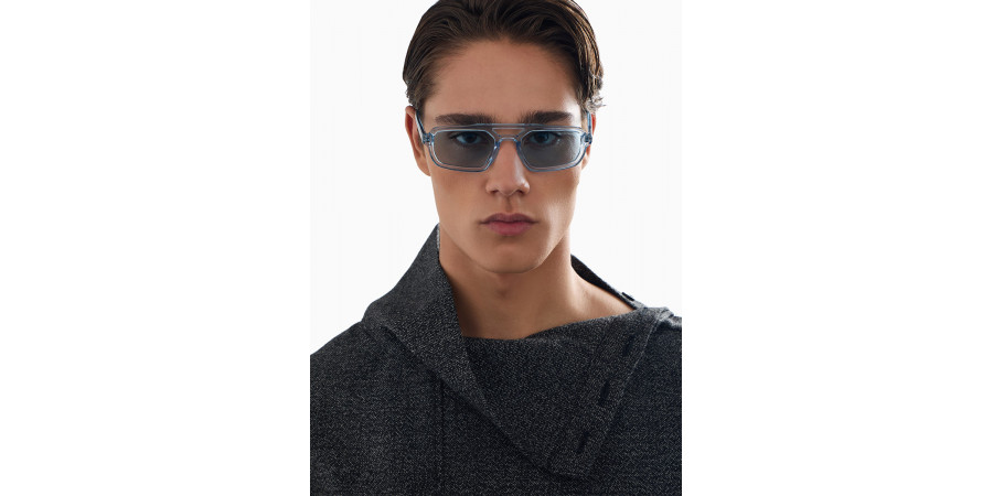 Emporio Armani™ - EA4240U