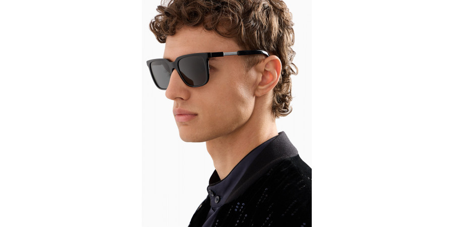 Giorgio Armani™ - AR8202U