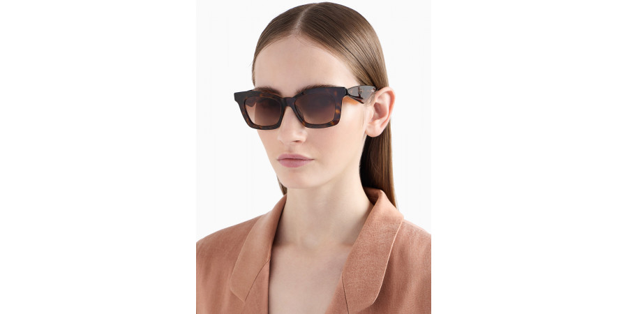 Giorgio Armani™ - AR8235U