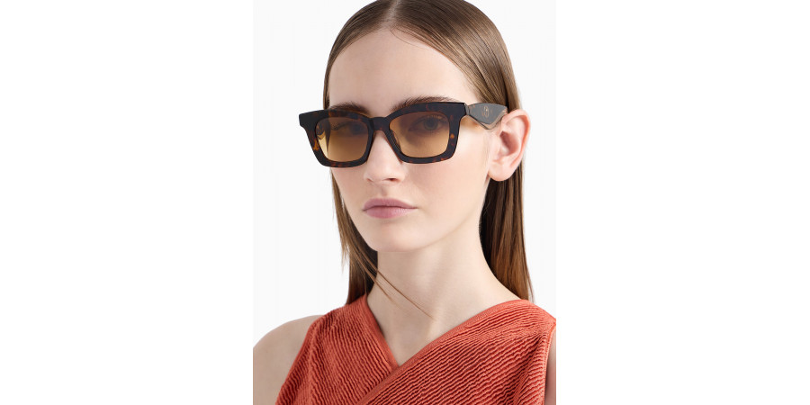 Giorgio Armani™ - AR8235U