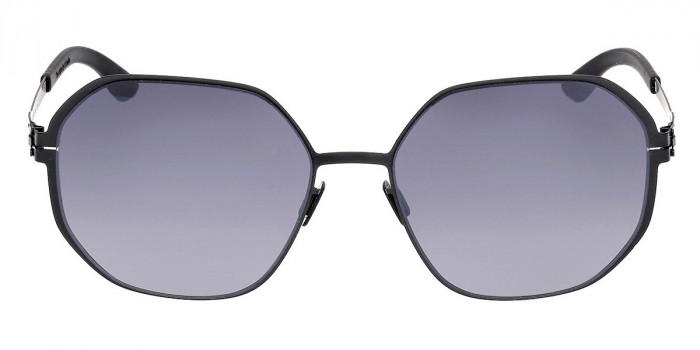 Ic! Berlin - Dominica