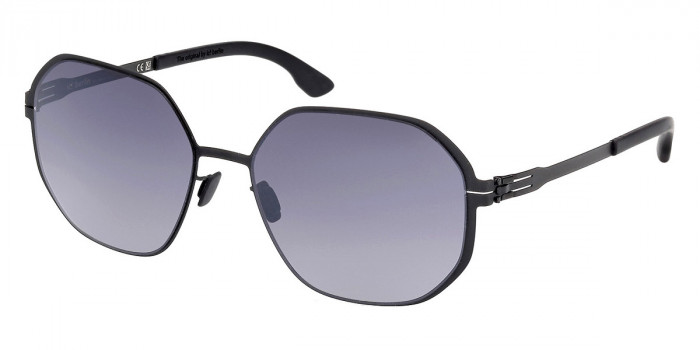 Ic! Berlin - Dominica