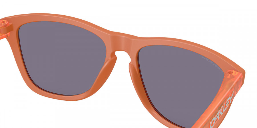 Color: Matte Ginger (9013M1) - Oakley OO90139013M155